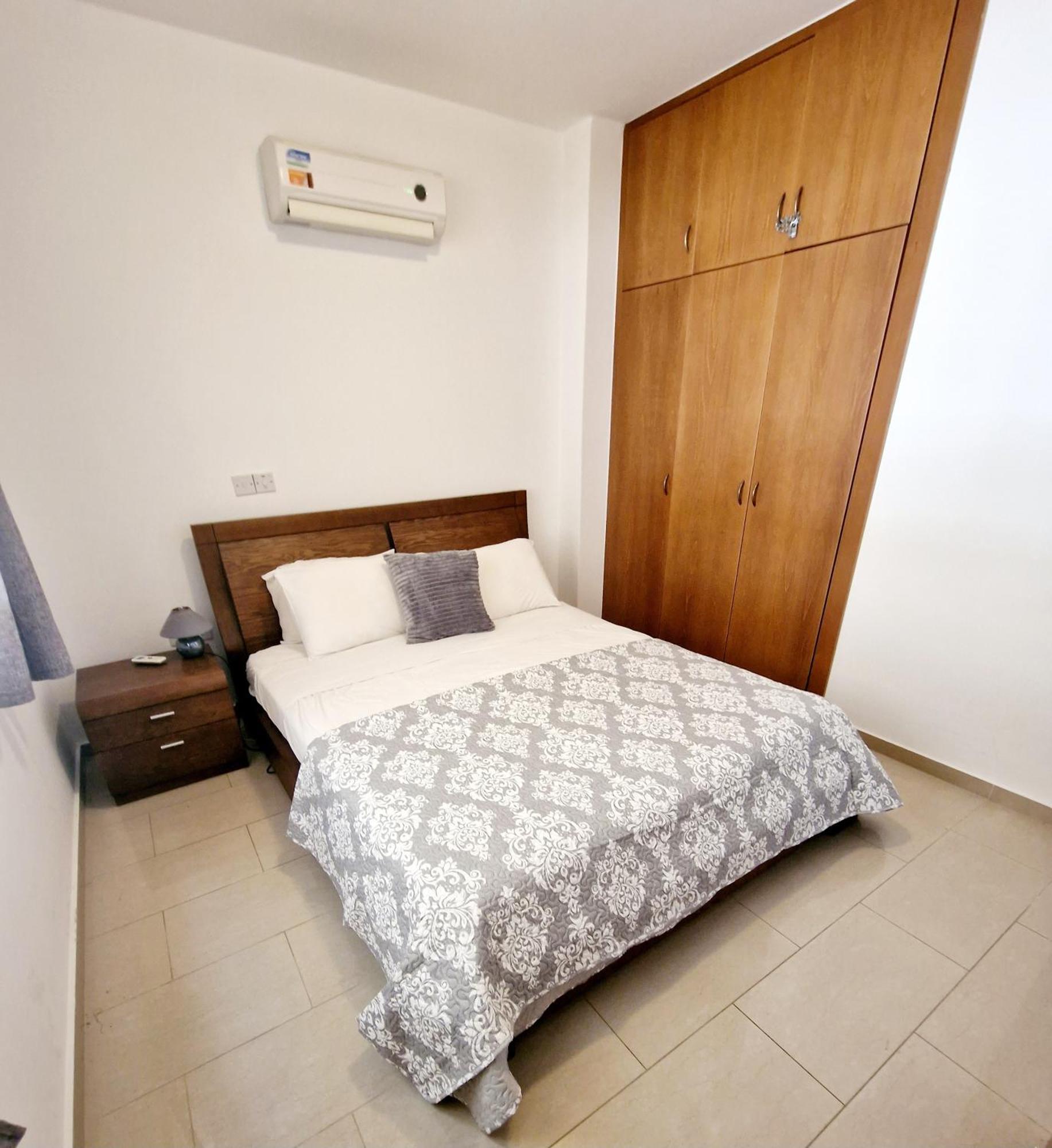 Ground Floor One Bedroom Apartment B2, 3 Pools, Free Wifi 佩亚 外观 照片